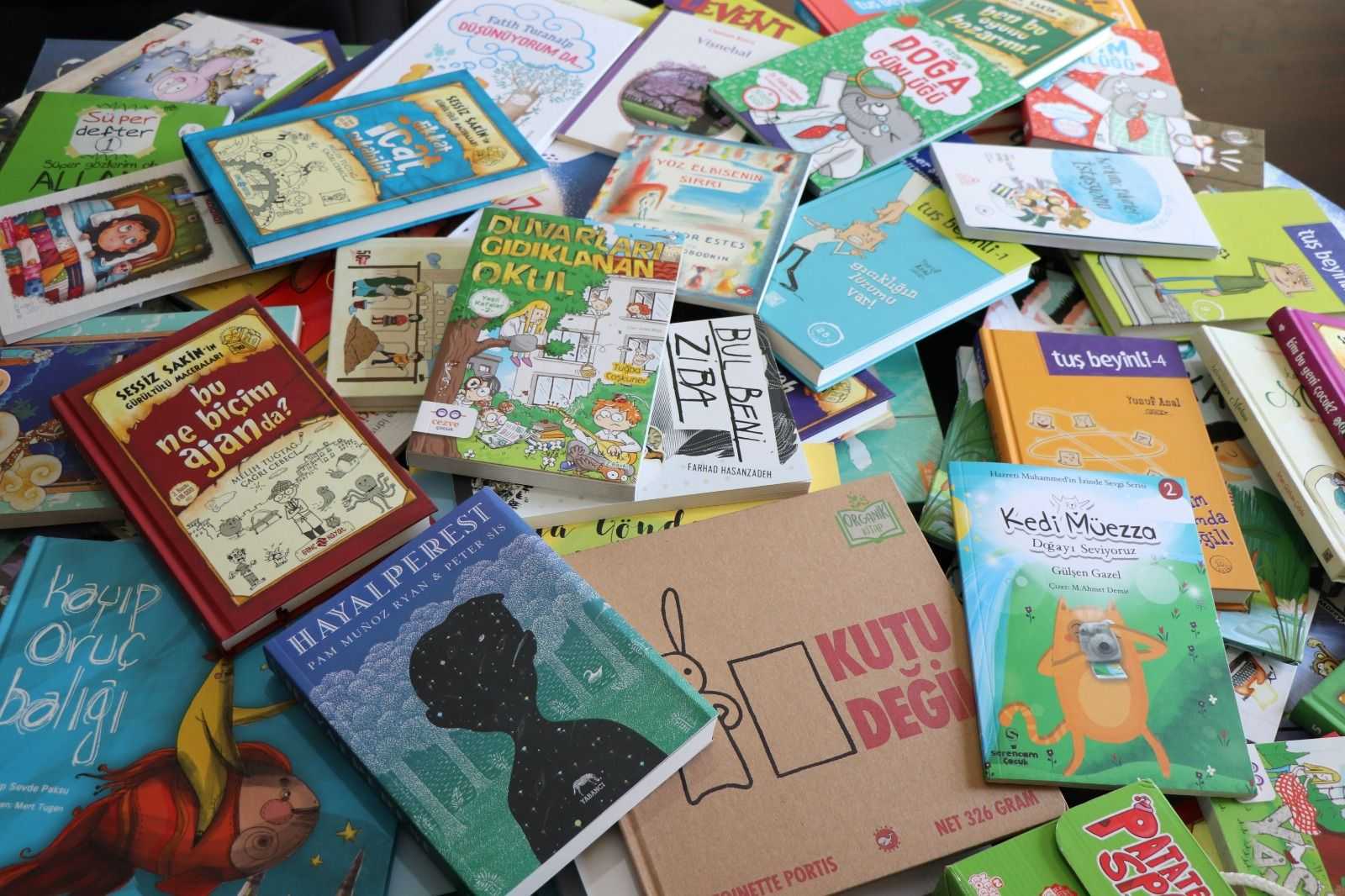 Kitap Bursu - İyilikhane